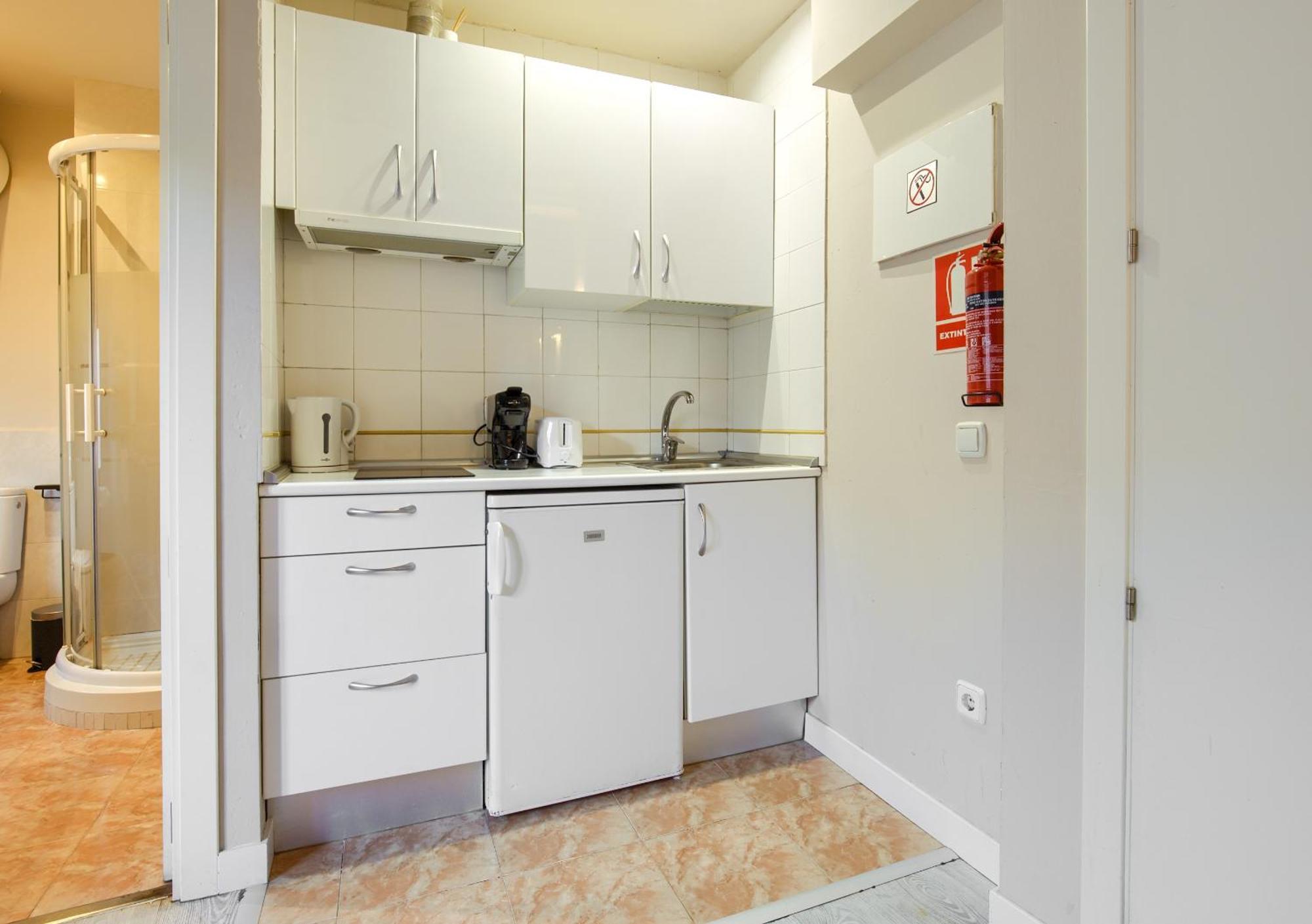 Apartamentos Ryc Alcalá de Henares Exterior photo