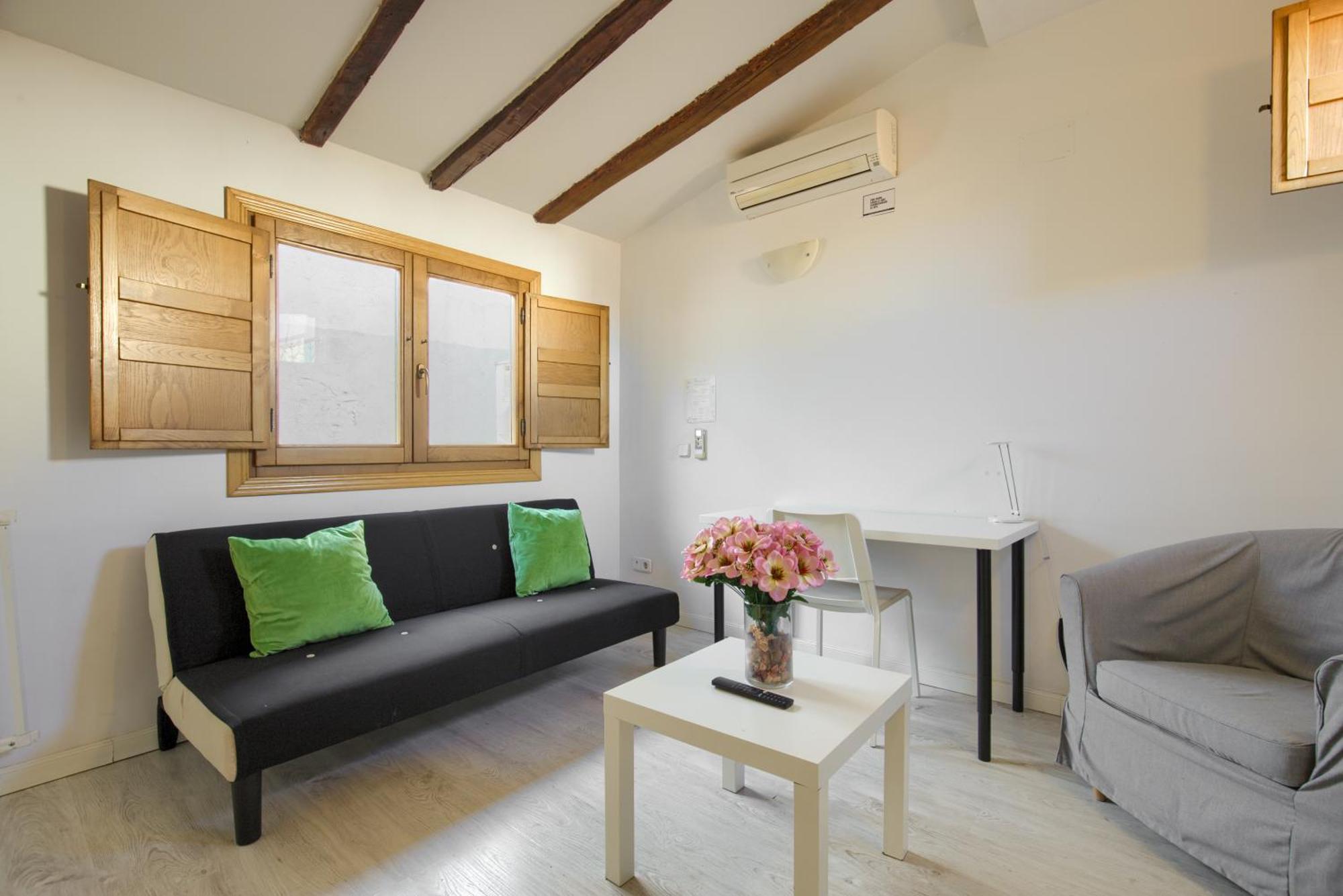 Apartamentos Ryc Alcalá de Henares Exterior photo